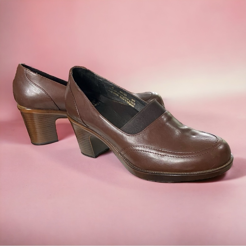 Dansko Brown Leather Heeled Loafer Slip On Block Heel Shoe Womens 38 EU 7.5-8 US